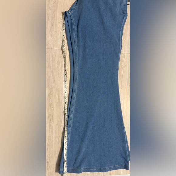 HALARA Women's Soft Blue Jeggings - Picture 7 of 7